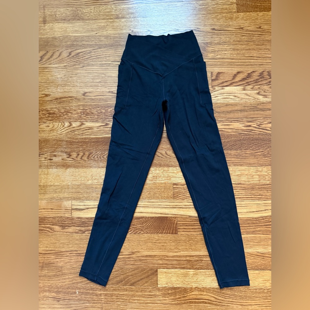 Aerie Real Me Xtra High-Waisted Black Leggings 7/8 Long